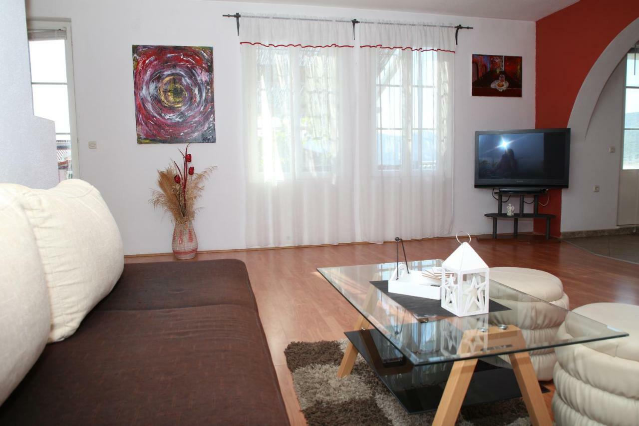 Apartment Poseidon Trogir Eksteriør bilde