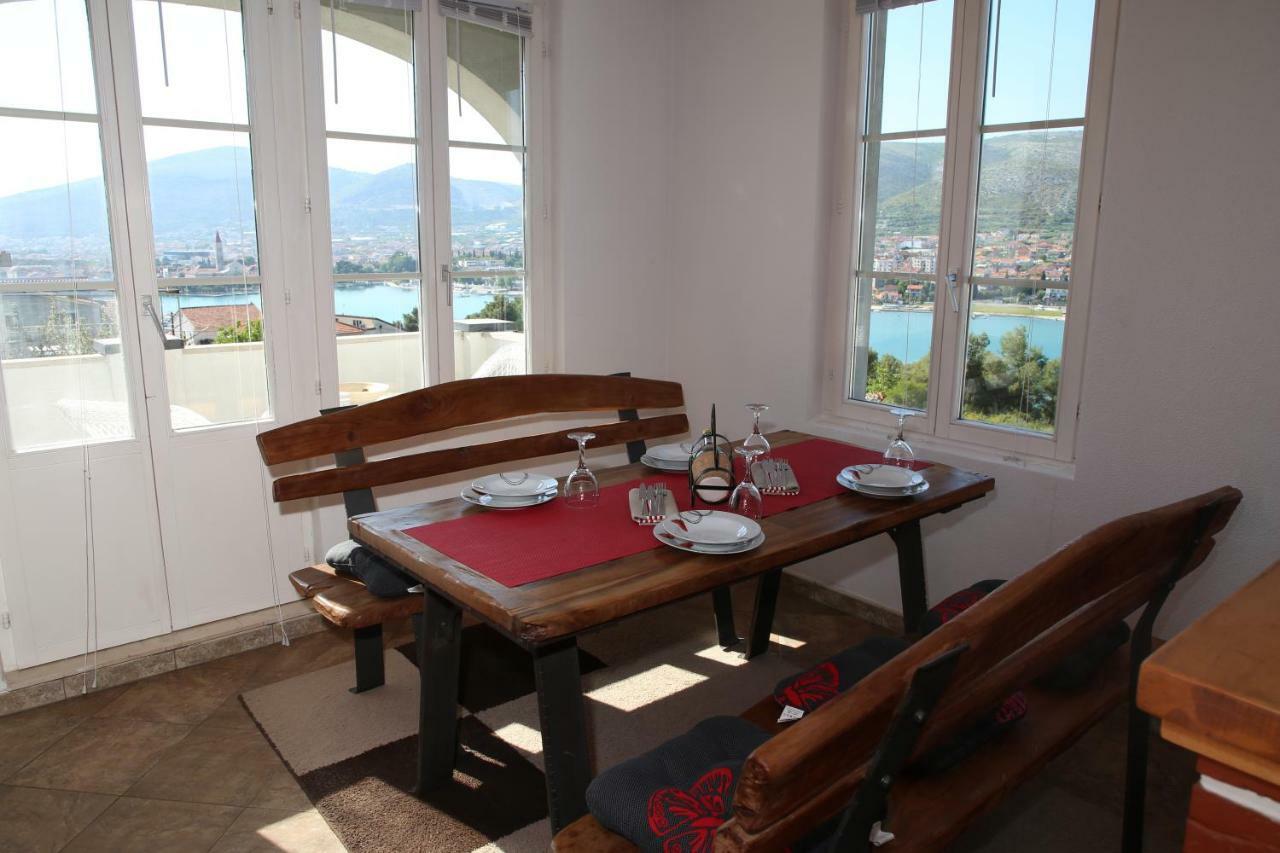 Apartment Poseidon Trogir Eksteriør bilde